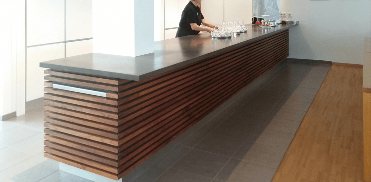 Kaffeeküchen und Kantinen nach Maß vom Schreiner bei Stuttgart