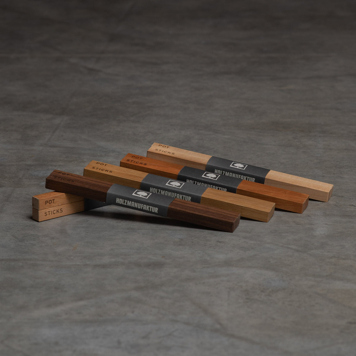 Topfuntersetzer aus Holz in verschiedenen Holzarten