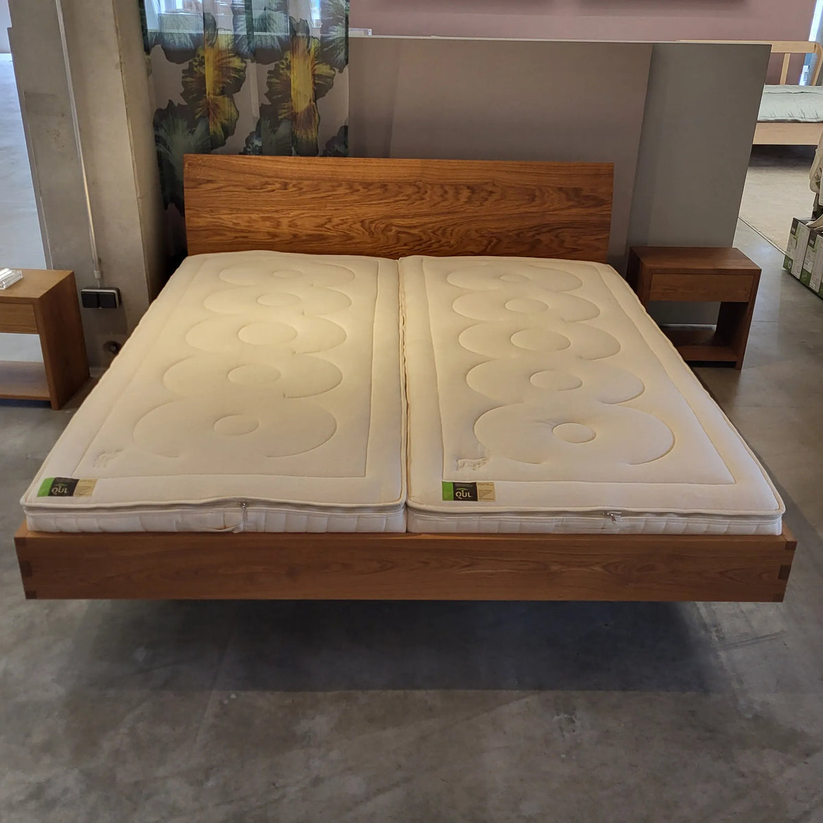 Holzmanufaktur PADIO Bett mit Lehne BOW XL Wildeiche gebürstet 180 x 200cm Bett PADIO BOW XL Wildeiche gebürstet 180 x 200cm