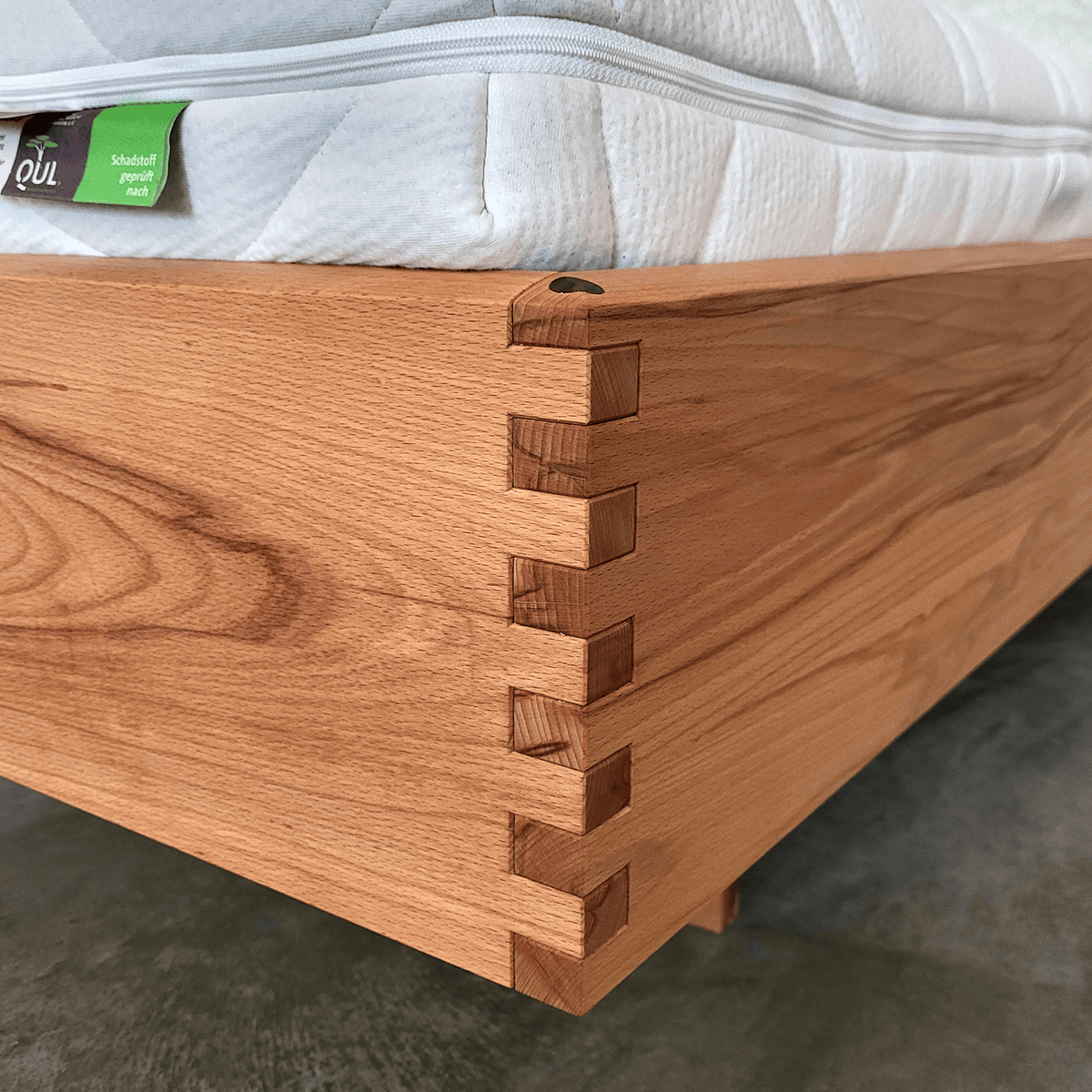 Holzmanufaktur STEP-X XL Bett Kernbuche 90 x 200 cm mit Holzkufen STEP-X XL Kernbuche 90x200 cm Bett mit Holzkufen