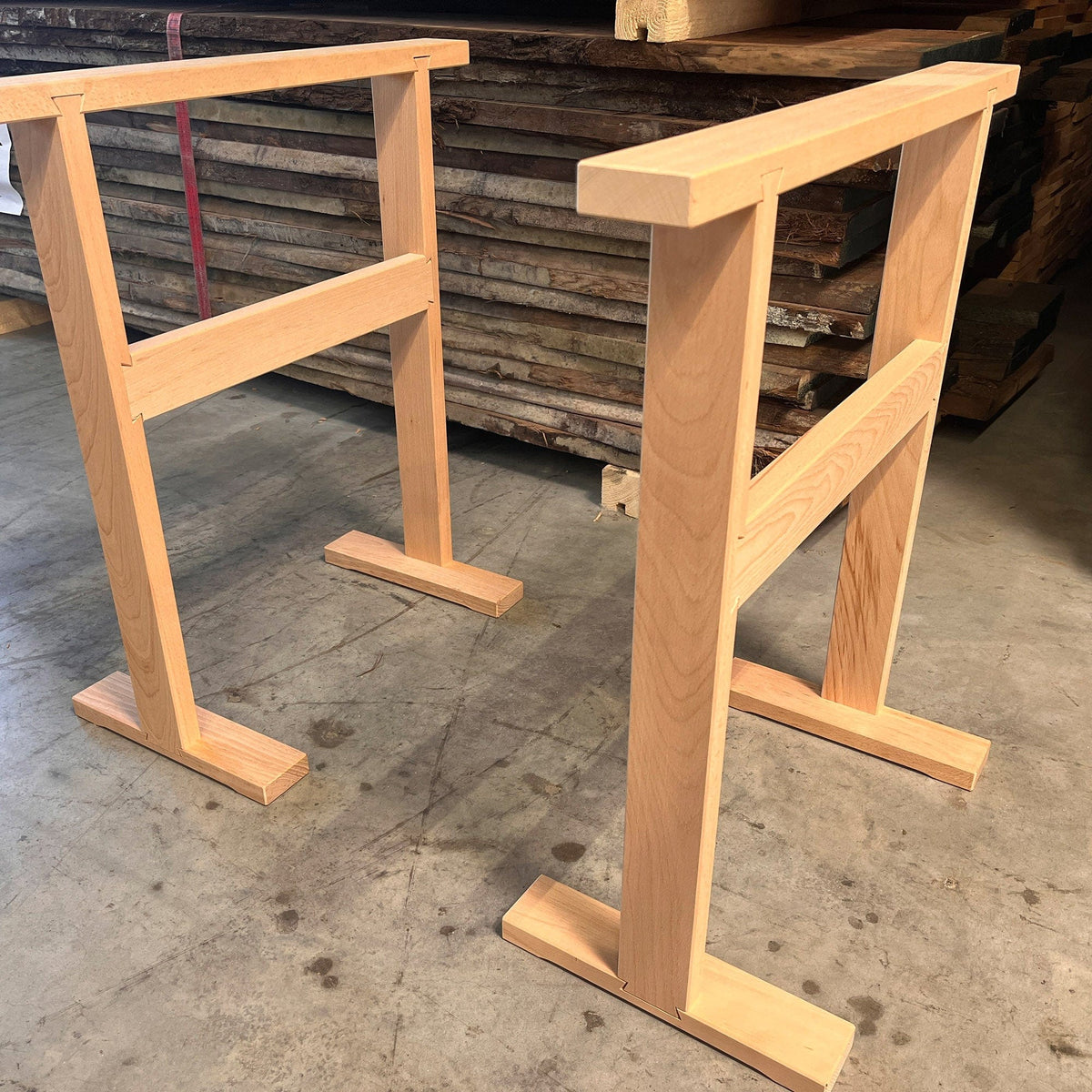 Tischbock aus massivem Buchenholz, Höhe: 73 cm (als Paar, zerlegbar)