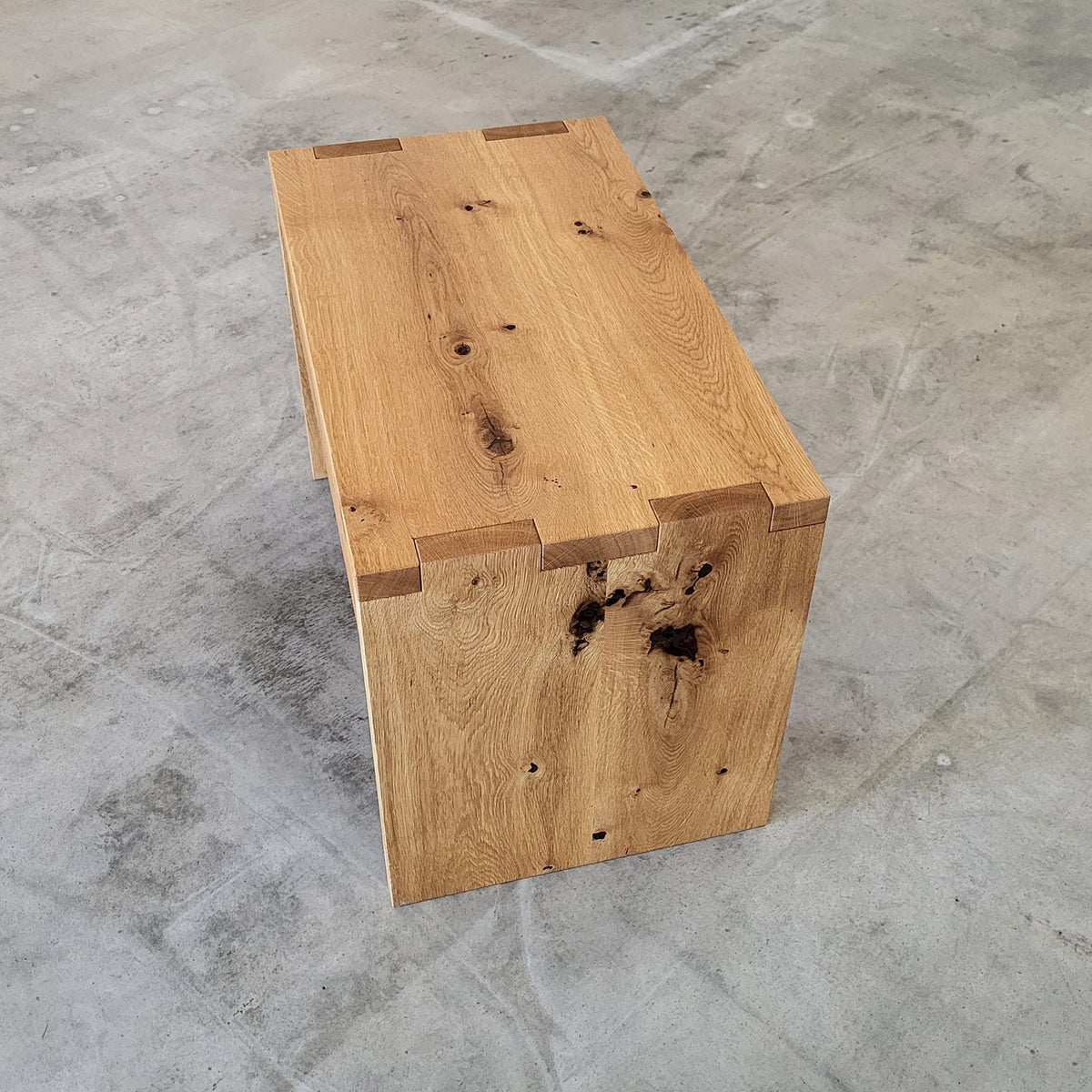 Holzmanufaktur Beistelltisch NAP XL mit 1 Schubkasten Wildeiche Beistelltisch NAP XL mit 1 Schubkasten Wildeiche