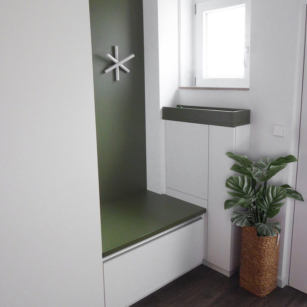 Individuell gestaltete Garderobe und Flurmöbel aus unserer Schreinerei