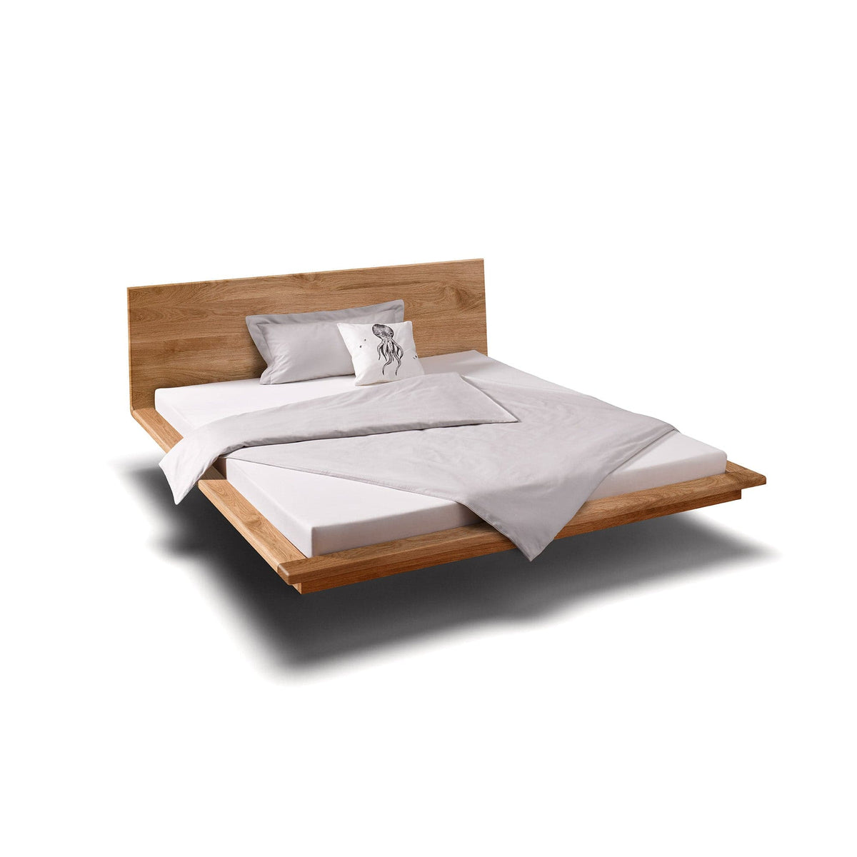 Eines unserer schwebenden Betten aus  massiver Eiche, in modernem Design