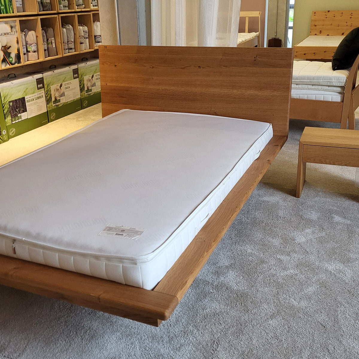 Holzmanufaktur MATIS XL Wildeiche massiv, 140 x 200 cm MATIS XL Massivholzbett Wildeiche 140 x 200 cm