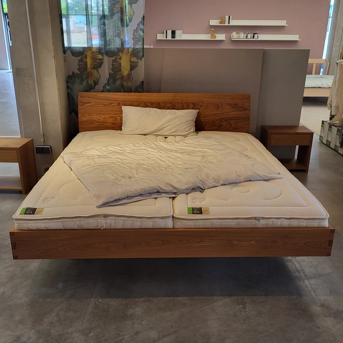 Holzmanufaktur PADIO Bett mit Lehne BOW XL Wildeiche gebürstet 180 x 200cm Bett PADIO BOW XL  Wildeiche gebürstet 180 x 200cm